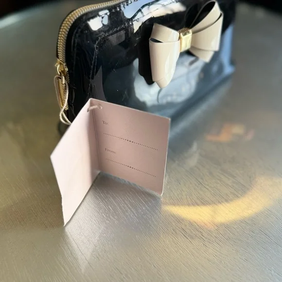 Ted Baker Glossy Black Clutch with White Bow - Picture 5 of 10